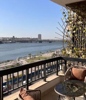 Downtown Cairo Apartamento | شقة مطلة على ممشى اهل مصر