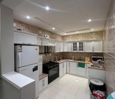 Al Wahah Apartamento | شقة مفروشة فاخرة حي الواحة