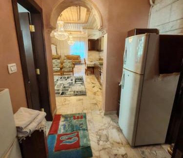 Amman Apartamento | شقة مفروشة في البنيات - بالقرب من جامعة البتراء