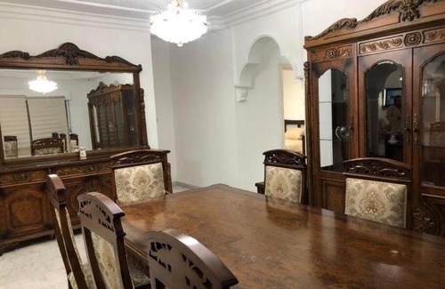 Suwailih Apartamento | شقة مفروشة 4غرف نوم شارع الجامعة