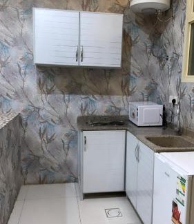 Unaizah Apartamento | شقة 102