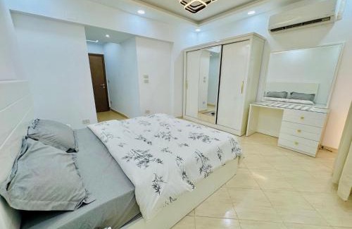 Old Cairo Apartamento | شقة 3 غرف بالمنيل الغربي