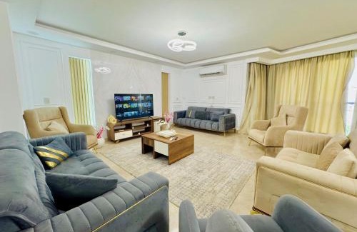 Old Cairo Apartamento | شقة 3 غرف بالمنيل الغربي