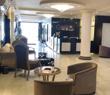 Nejran Apartamento | شقق كيان المخيم للشقق المخدومة