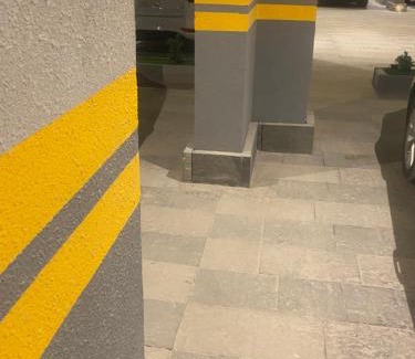 Dhahran Apartamento | شقه فندقيه غرفتين نوم فخامه جديد