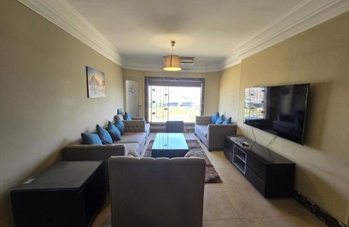 Giza Apartamento | شقه فندقيه فاخره مطله على النيل - nile view hotel apartment