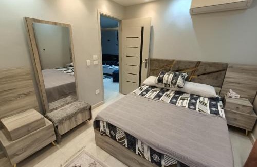 Nasr City Apartamento | شقه فندقيه مفروشه في كمباوند وان قطاميه المعادي اول استخدام
