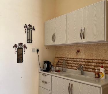 Abqaiq Apartamento | شقه مفروشه في حي البساتين بقيق