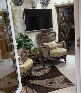 Irbid Apartamento | شقه مفروشه مع حديقه اربد بجانب فندق فلامنجو ومدارس دار العلوم