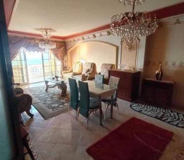 Al-Jumruk Apartamento | شقه مفروش سمكمك