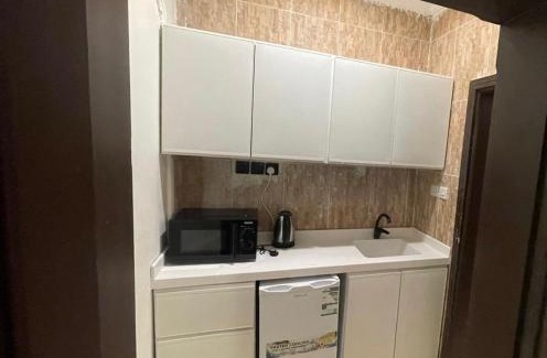 Al Wahah Apartamento | صالة وغرفة نوم فاخرة01303