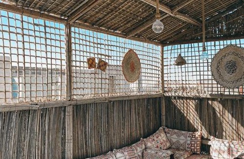 Abu Dhabi Otro | عريش بروق Brooq Tent