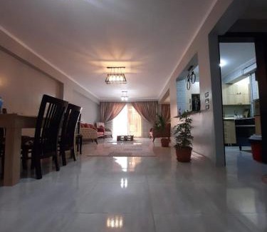 As-Salam Casa | غرفة بمنزل هادئ مناسب للعائلة