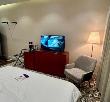 Al Aqiq Apartamento | غرفه فندقيه فاخره