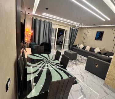 Ras Sudar Chalet De Esquí | فندق ابراج بورتو السخنه - Hotel Porto sokhna