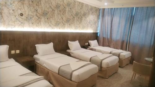 Mecca Hotel | فندق الخلفاء الفضي