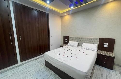 Village Road Apartamento | فندق ميراج باى