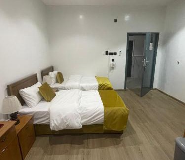 Muhayil Hotel | فندق نسيم الربيع