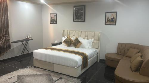 Abqaiq Hotel | فندق ياسر الضلعي لى ريلاكس الفندقية-YASER ALDHILAY LE RELAX HoTEL