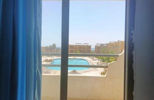 Shurtah al-Dakhlah Apartamento | قرية كويس بيتش رأس سدر