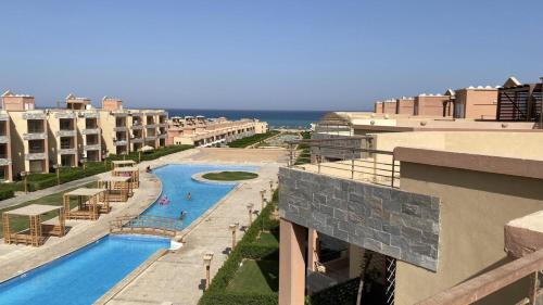 Zafarana Chalet De Esquí | قرية لاجولى السخنه للعائلات فقط