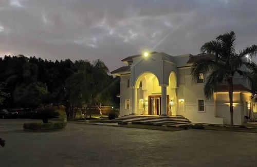 Oula Casa | قصر 5 غرف خارج كمبوند