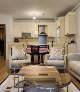 Esenyurt Apartamento | مجمع كرستال شهير Kristalşehir