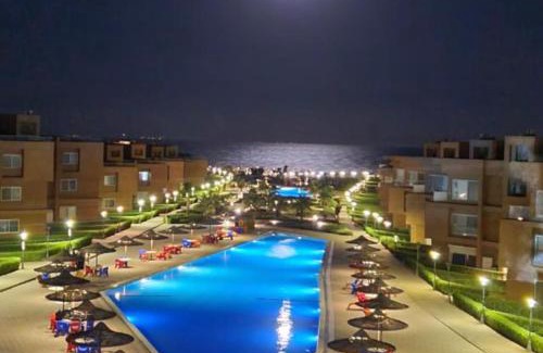 Zafarana Chalet De Esquí | منتجع ماليبو السخنه
