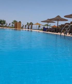 Zafarana Chalet De Esquí | منتجع ماليبو السخنه