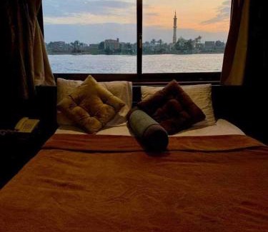 Turah Hotel | نايل كروز المعادي