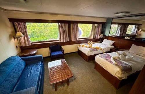 Turah Hotel | نايل كروز المعادي