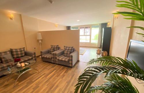 Al Hamra Apartamento | نسمة كان للشقق المخدومة