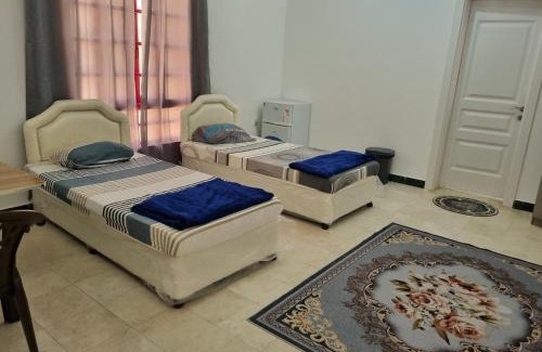 Seeb Casa | هاستل آذرخش عمان