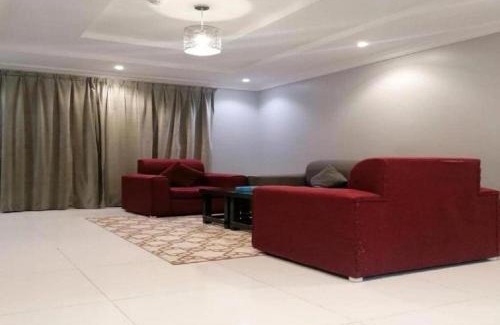 Al Kura Hotel | هلال بن احمد للضيافة