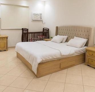 Taif Apartamento | وسام شقة كبيرة 4 غرف نوم وصالة وشرفة-بلكونة- Large apartment with 4 bedrooms, a living room and a balcony