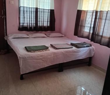 Akalkot Casa | लक्ष्मी लीला गेस्ट हाऊस