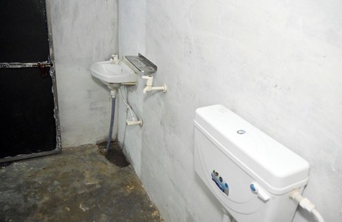 Vrindavan Casa | श्री बाँकेबिहारी सेवा धाम Near Atalla Chungi Parikrama Marg Vrindavan.