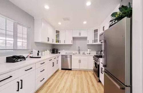 Winnetka Casa | ৎ୭ Los Angeles Glamour Home ৎ୭Pool, Games, Jacuzzi &more