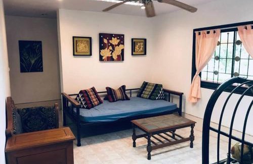 Khlong Muang Casa | ครอบครัวบ้านบนภูเขา Family Mountain Home