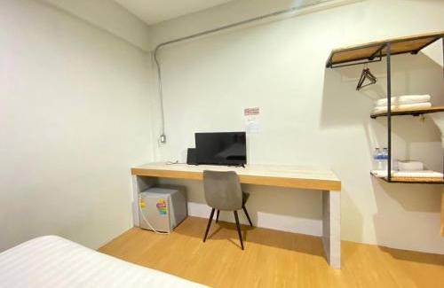 Talat Casa | ซับรูมโฮเทล Subroom Hotel
