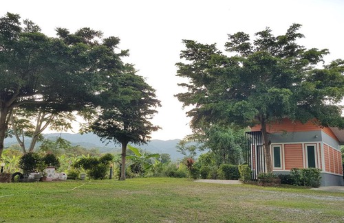 Tha Sut Casa | ณริสารีสอร์ทเชียงราย
