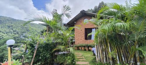 Mae Rim Casa | ตั้วบ้านดิน Tuabaandin