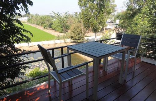 Sakae Krang Complejo | บ้านกลางเกาะ รีสอร์ท