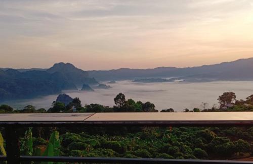 Pong Casa | บ้านชมหมอก ภูลังกา