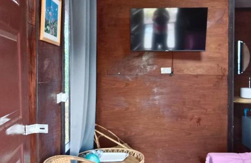 Khuan Khanun Casa | บ้านทุ่งโฮมสเตย์