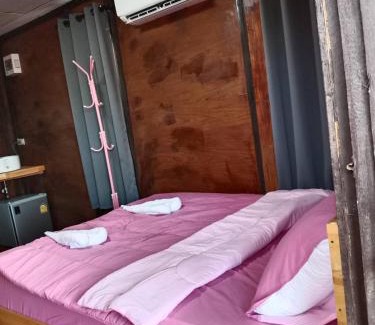 Khuan Khanun Casa | บ้านทุ่งโฮมสเตย์