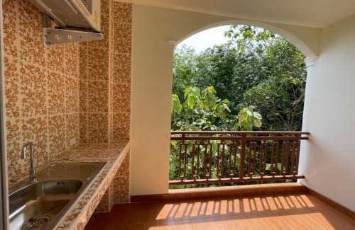 Thep Kasattri Apartamento | บ้านบัว เมืองใหม่ Baanbua Muangmai
