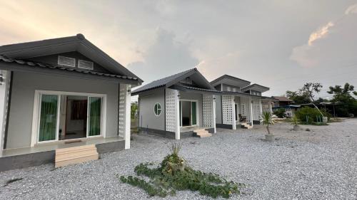 Nakhon Sawan Casa | บ้านพักทวีสุข พิซซ่านครสวรรค์รีสอร์ท