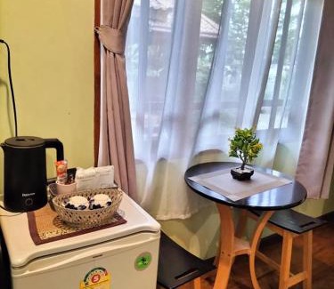 Tha Bo Casa | บ้านพัก ญาวีร์ เฮาส์