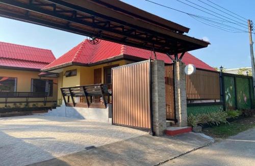 Mae Rim Casa | บ้านสวนแดงจินดา Baan Suan Dang Jinda